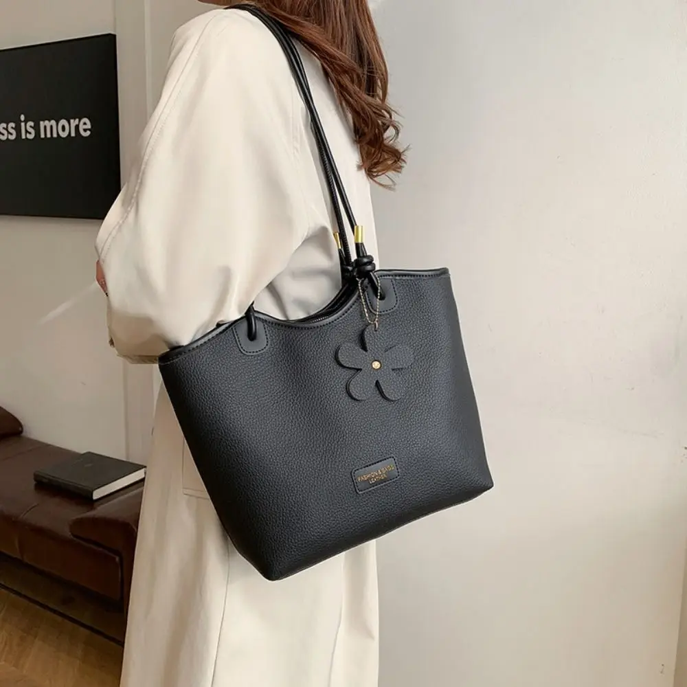 All-Match Retro Women's Shoulder Bag Large Capacity Lightweight Student Tote Bag Portable PU Leather Shopping Handbag Work Bag
All-Match Retro Women's Shoulder Bag Large Capacity Lightweight Student Tote Bag Portable PU Leather Shopping Handbag Work Bag