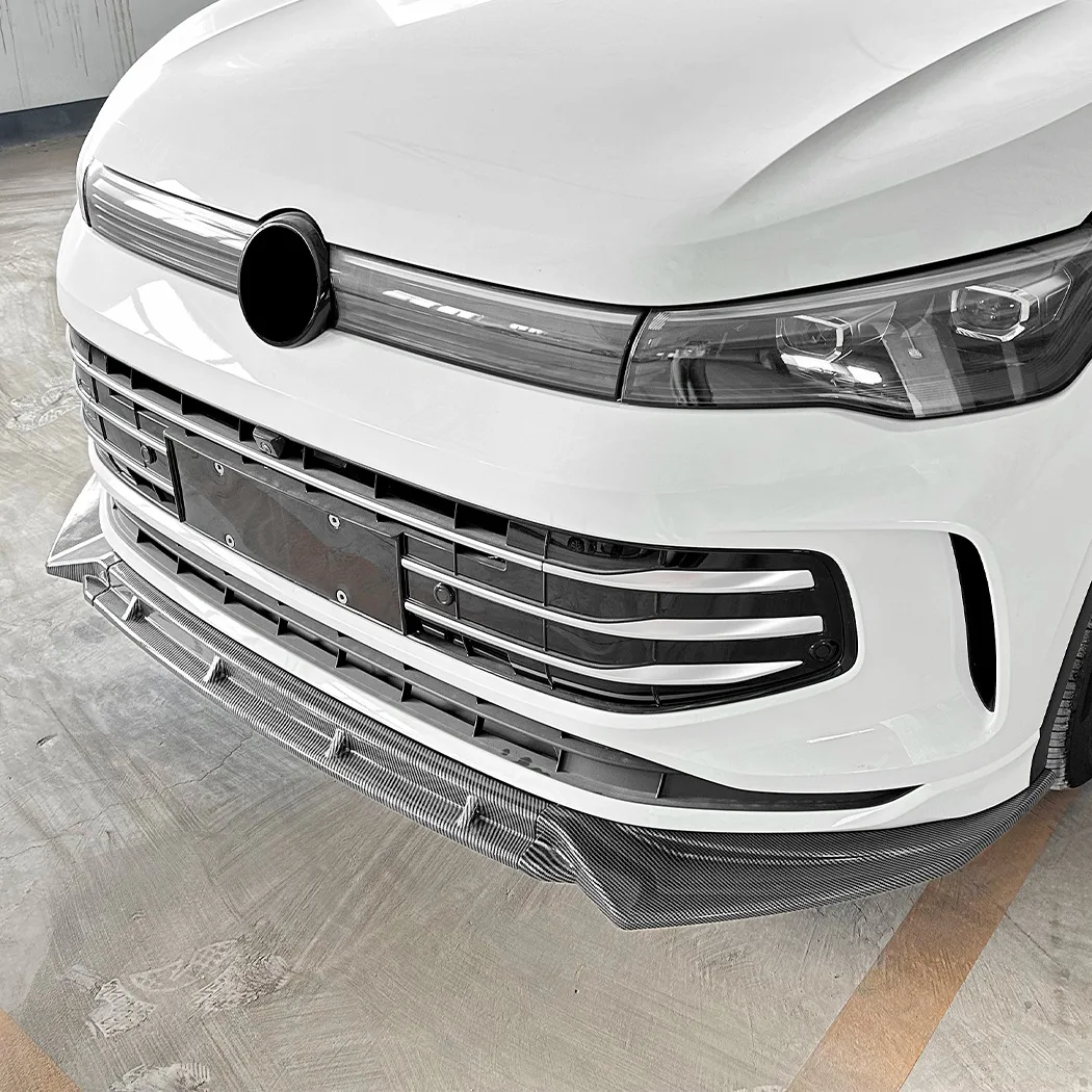 For Volkswagen Tiguan MK3 Standard 2024 2025 Accessories Front Bumper Lip Spoiler Cross Border Upgrade Kit
For Volkswagen Tiguan MK3 Standard 2024 2025 Accessories Front Bumper Lip Spoiler Cross Border Upgrade Kit