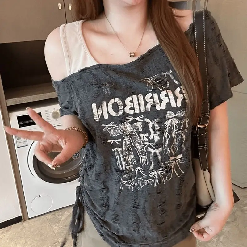 Large Size Women's Clothing American Retro Design Short-sleeved T-shirt Women's Summer Slim-fitting and Thin Top
Large Size Women's Clothing American Retro Design Short-sleeved T-shirt Women's Summer Slim-fitting and Thin Top