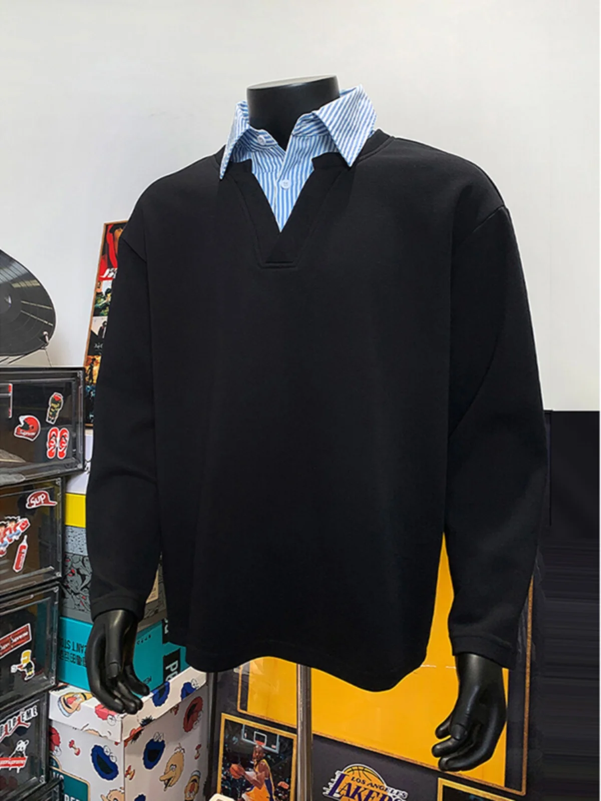 Bla irt Collar Long Sve Hoodie Men's American Sle Cleanfit Jaet Fake Two-Piece Design Youthful Trend Spring Wear
Bla irt Collar Long Sve Hoodie Men's American Sle Cleanfit Jaet Fake Two-Piece Design Youthful Trend Spring Wear
