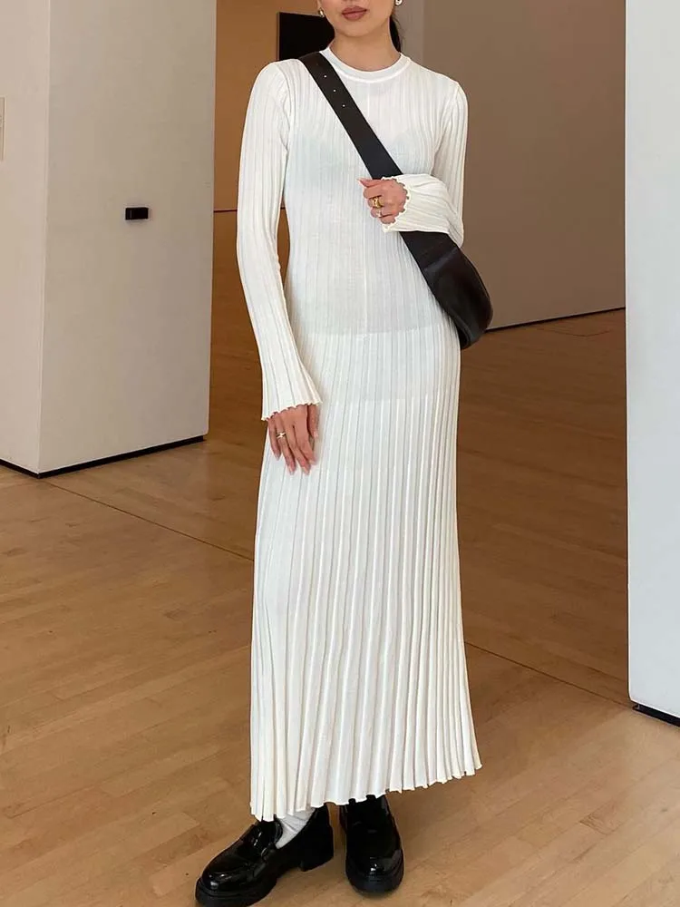 Elegant Knitted Pleated Maxi Dress Women Summer Ribbed O-neck A-line Dresses Female Casual Lace Up Apricot Fashion Robe
Elegant Knitted Pleated Maxi Dress Women Summer Ribbed O-neck A-line Dresses Female Casual Lace Up Apricot Fashion Robe