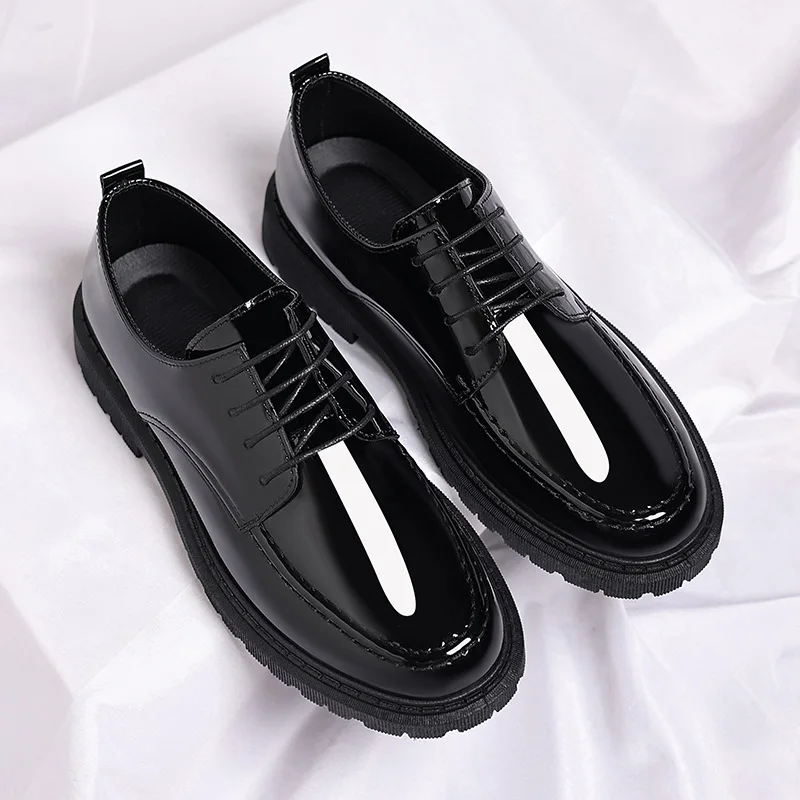 Men's Mirror Finish Casual Loafers Heightening Shoes Business Style British Leather Shoes Invisible Suit Elevator Shoes 2026
Men's Mirror Finish Casual Loafers Heightening Shoes Business Style British Leather Shoes Invisible Suit Elevator Shoes 2026