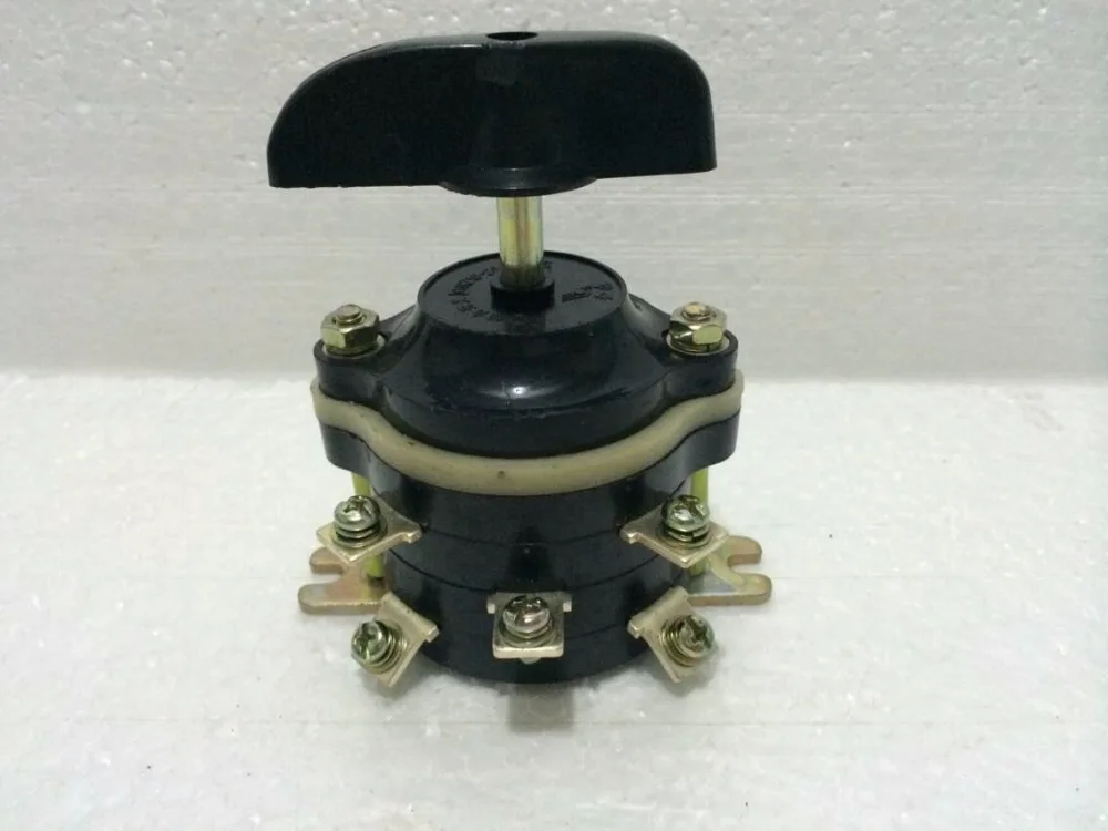 HZ10-25/3 Combination Rotary Changeover Switch for Welding Machine 9 Pins
HZ10-25/3 Combination Rotary Changeover Switch for Welding Machine 9 Pins