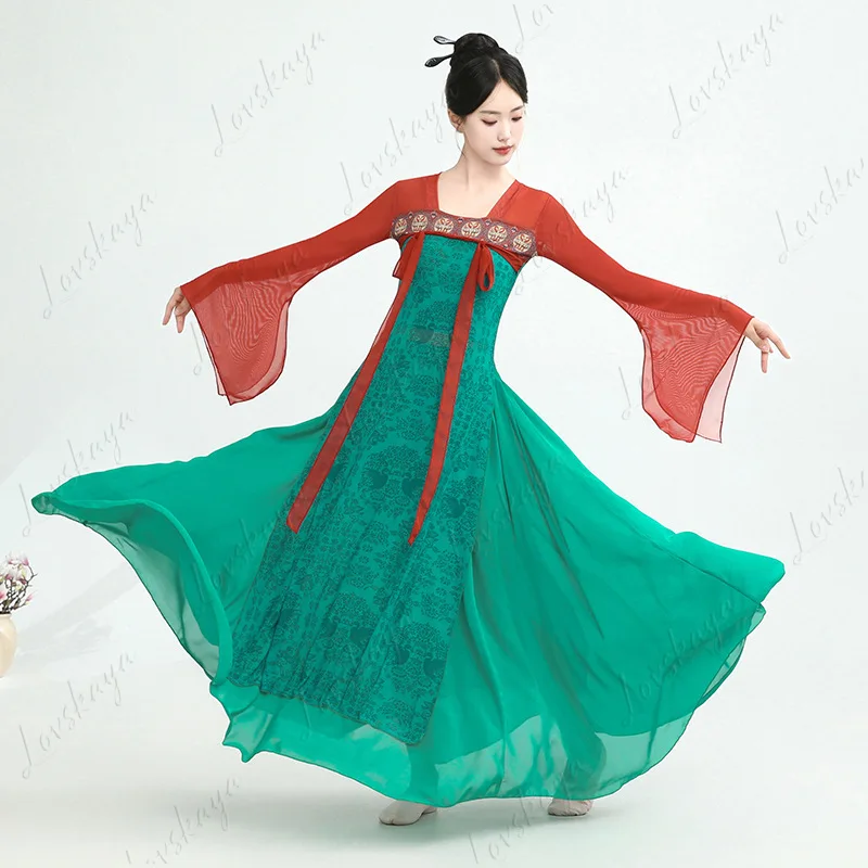 Classical Dance Costume - Han and Tang Dynasty Full-body Performance Practice Training Silk Scarf Dress Set
Classical Dance Costume - Han and Tang Dynasty Full-body Performance Practice Training Silk Scarf Dress Set