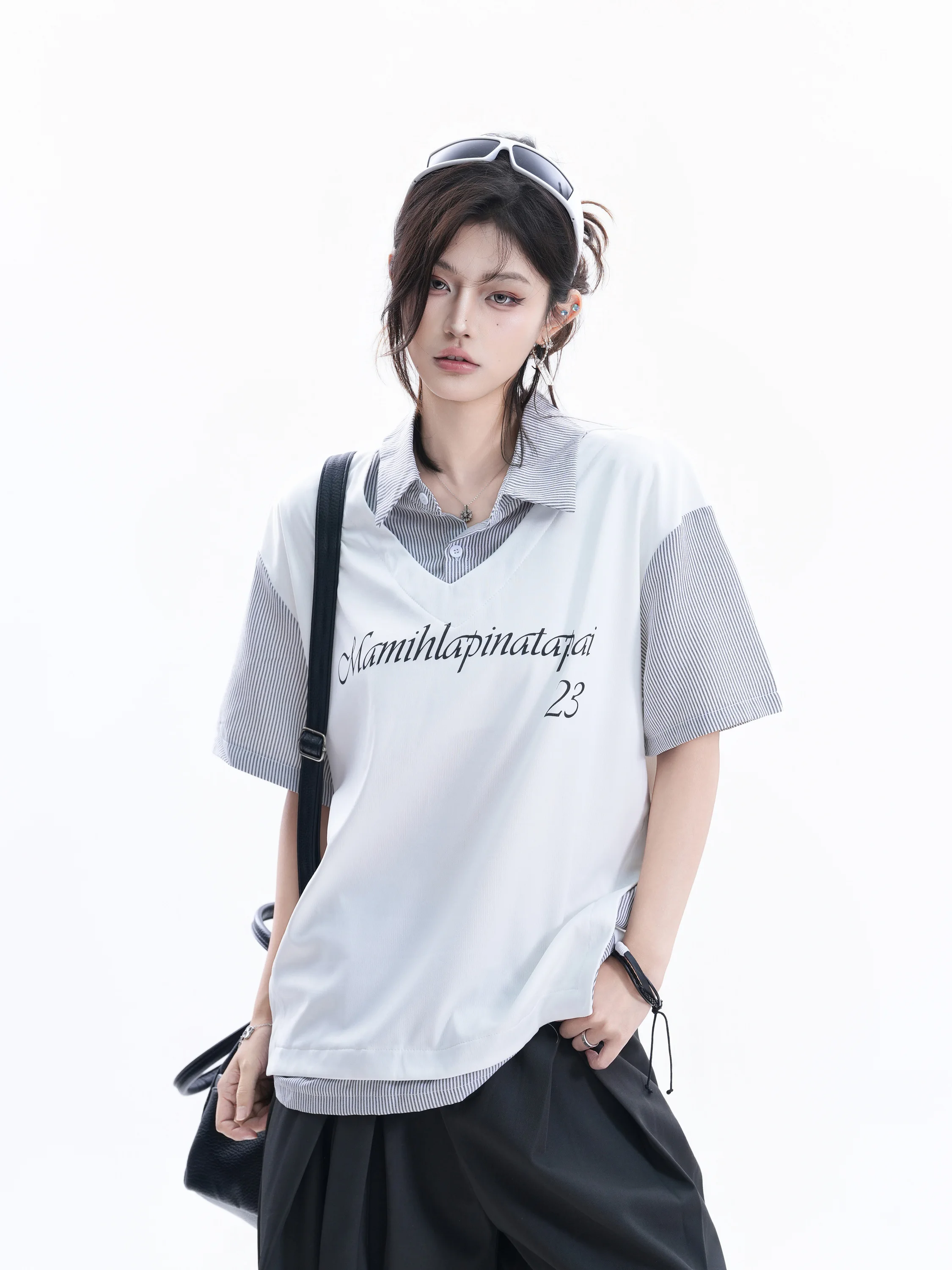 American Retro Striped Loose Fit Short Sleeve T-Shirt Women's Printed Half Sleeve Casual Style Polyester Fabric Summer Top
American Retro Striped Loose Fit Short Sleeve T-Shirt Women's Printed Half Sleeve Casual Style Polyester Fabric Summer Top