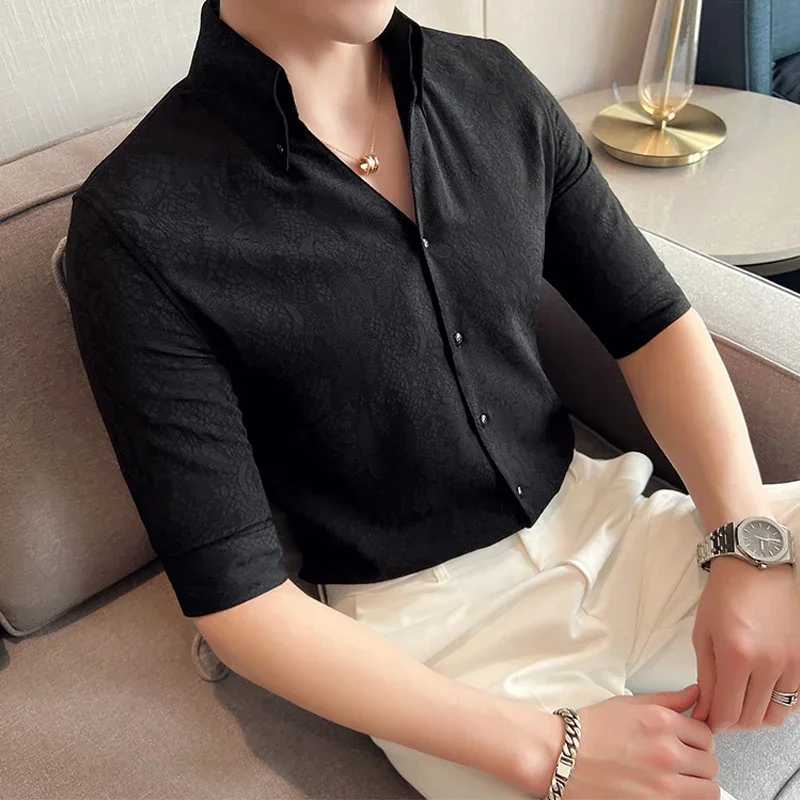 High Quality V-neck Dress Shirts For Men Summer Spring Half Lseeve Embossing Mens Floral Shirt Stage Party Tuxedo Formal Wear
High Quality V-neck Dress Shirts For Men Summer Spring Half Lseeve Embossing Mens Floral Shirt Stage Party Tuxedo Formal Wear