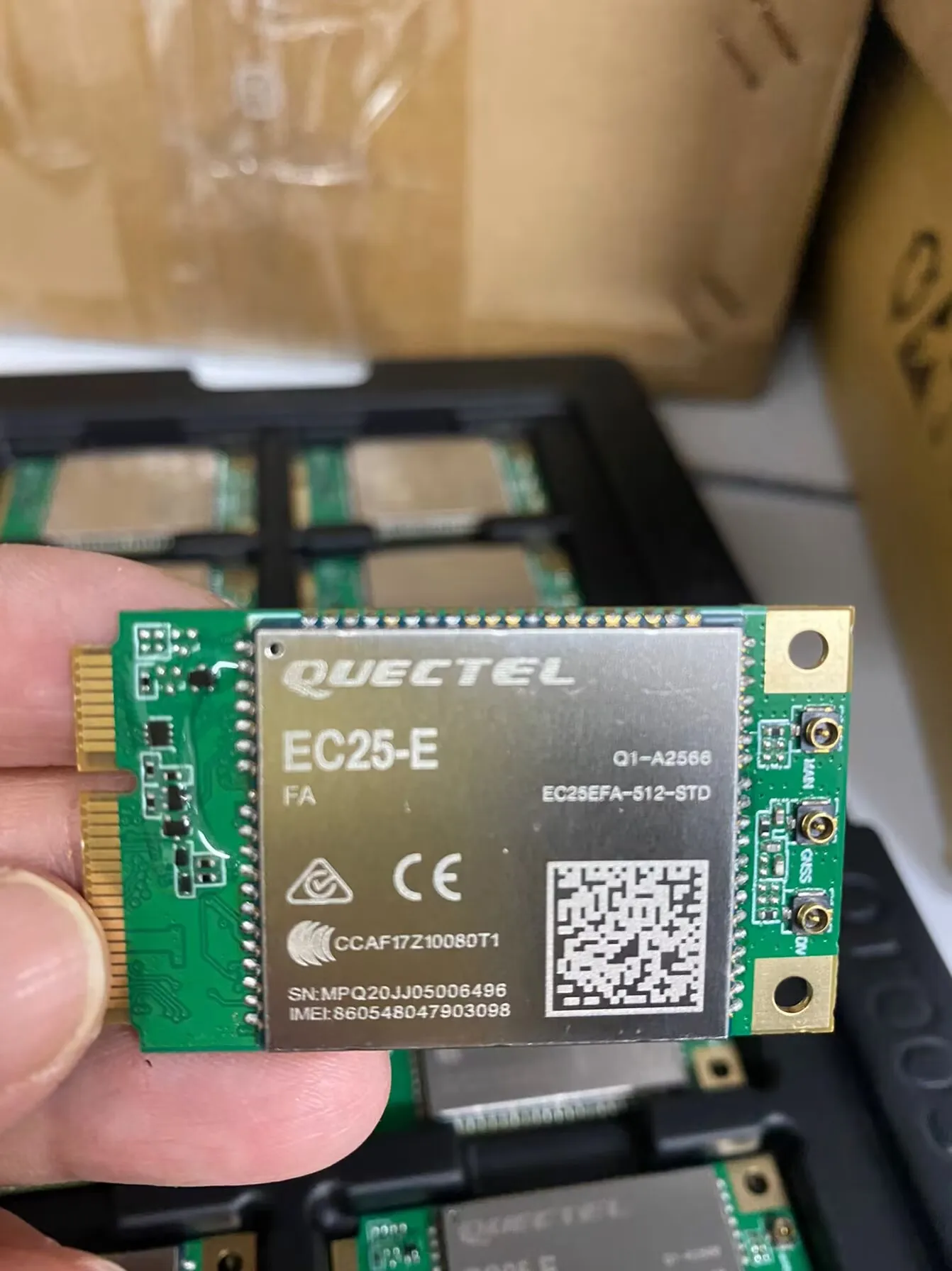 EC25EFA-MINIPCIE New Original RF and Wireless RF Transceiver Module
EC25EFA-MINIPCIE New Original RF and Wireless RF Transceiver Module