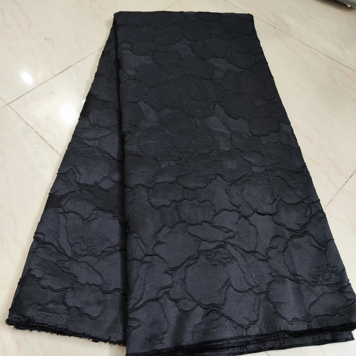 2025 Latest Purple French Jacquard Brocade Lace Fabric New High Quality African Nigerian Organza Lace Fabric For Party KCW2413
2025 Latest Purple French Jacquard Brocade Lace Fabric New High Quality African Nigerian Organza Lace Fabric For Party KCW2413