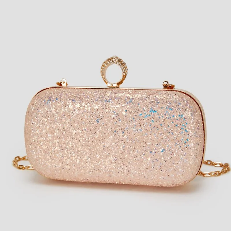 Women's Messenger Bag Crafted From Herringbone Leather Boasting Classic Elegant And High-End Durable Style
Women's Messenger Bag Crafted From Herringbone Leather Boasting Classic Elegant And High-End Durable Style 