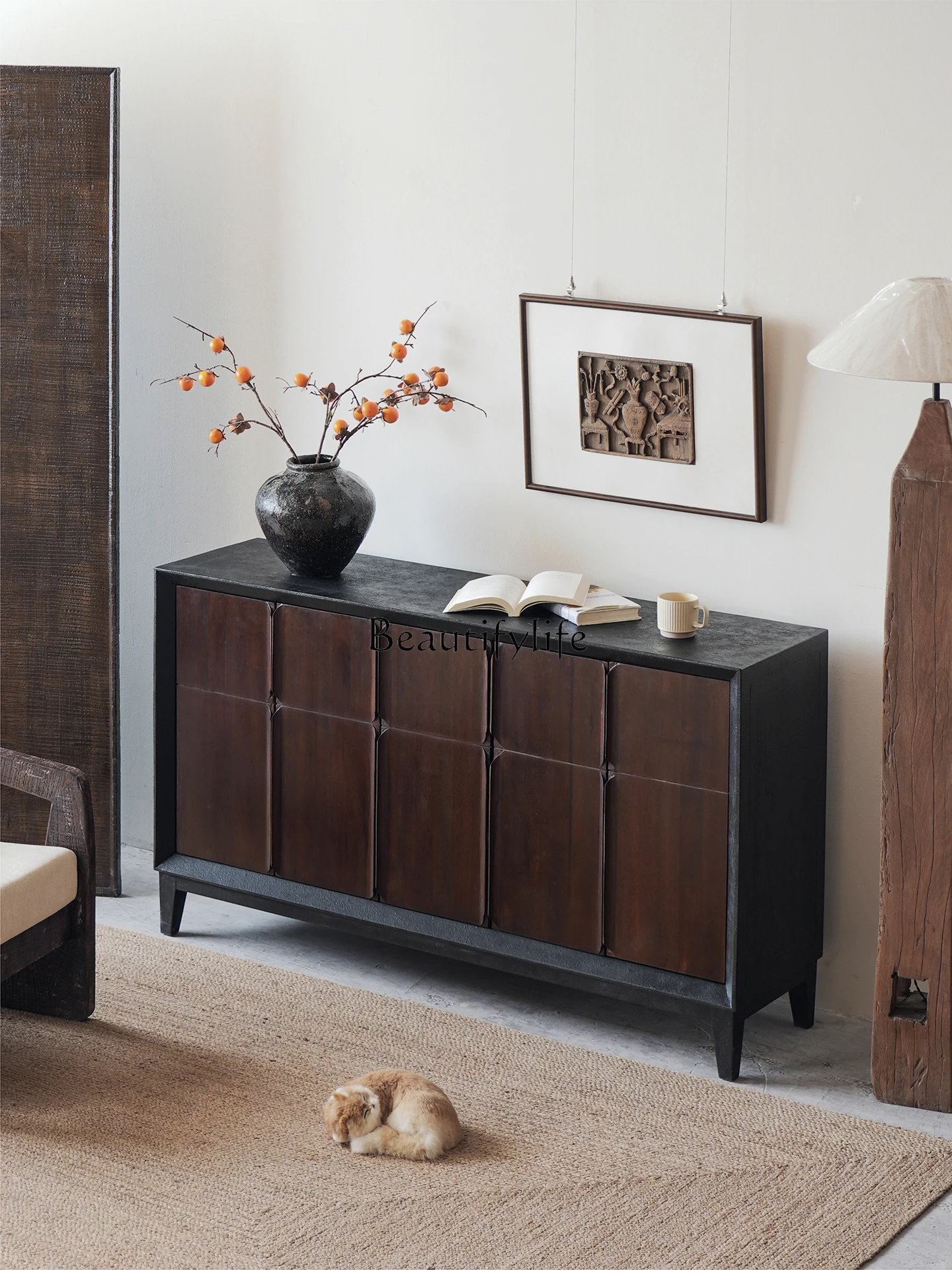 Medieval style solid wood dining side cabinet, high-end decoration, wabi-sandy wind entry against the wall
Medieval style solid wood dining side cabinet, high-end decoration, wabi-sandy wind entry against the wall
