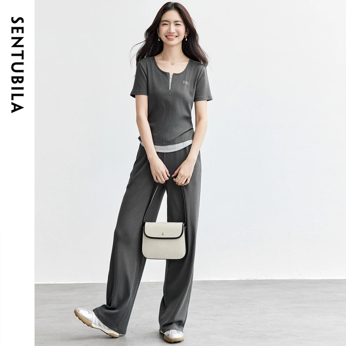 SENTUBILA Summer Women's Suit 2025 New Collection Two-piece Ladies Set T Shirt Pant Matching Sets Outfit Woman Clothes 152ZC1769
SENTUBILA Summer Women's Suit 2025 New Collection Two-piece Ladies Set T Shirt Pant Matching Sets Outfit Woman Clothes 152ZC1769
