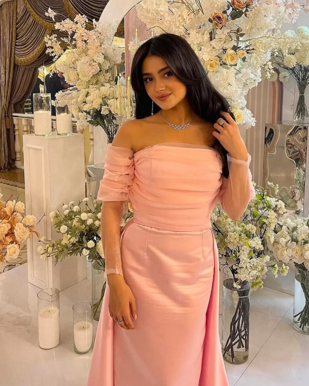 Customized Sexy Off The Shoulder Prom Dresses Pleated Floor Length Formal Occasion Dress Temperament Evening Dresses
Customized Sexy Off The Shoulder Prom Dresses Pleated Floor Length Formal Occasion Dress Temperament Evening Dresses