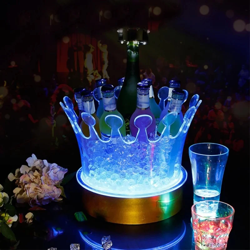 2021 Special LED Glowing Plastic for Champagne Crown Illuminated Ice Bucket Luminous Crown Charger for Nightclubs and Parties
2021 Special LED Glowing Plastic for Champagne Crown Illuminated Ice Bucket Luminous Crown Charger for Nightclubs and Parties