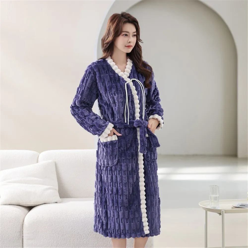 Winter Coral Fleece Sleepwear Couple's Sleeping Robe Women's Home Clothes Bathrobe Flannel Thickened Yukata
Winter Coral Fleece Sleepwear Couple's Sleeping Robe Women's Home Clothes Bathrobe Flannel Thickened Yukata