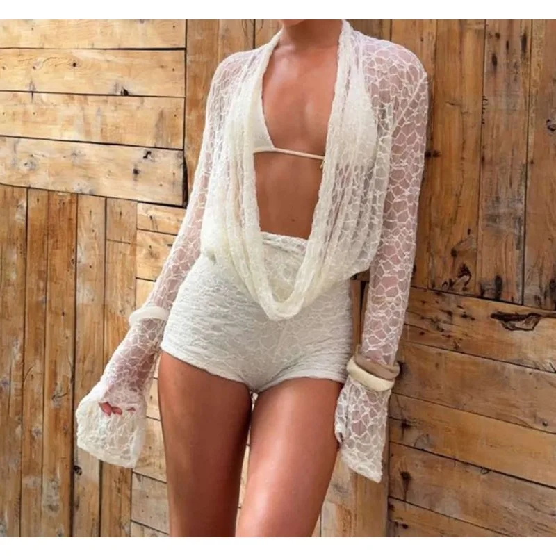 2026 Spring and Autumn New Women's Clothing Sexy Lace Hollow Long Sleeve Neck Suspender Slim Shorts Three-piece Women's Set
2026 Spring and Autumn New Women's Clothing Sexy Lace Hollow Long Sleeve Neck Suspender Slim Shorts Three-piece Women's Set