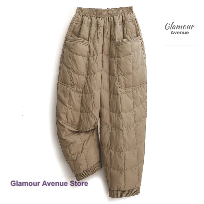 Korean winter new warm and cold-resistant cotton pants women wear commuter home plus cotton casual harem pants slim pants.
Korean winter new warm and cold-resistant cotton pants women wear commuter home plus cotton casual harem pants slim pants.