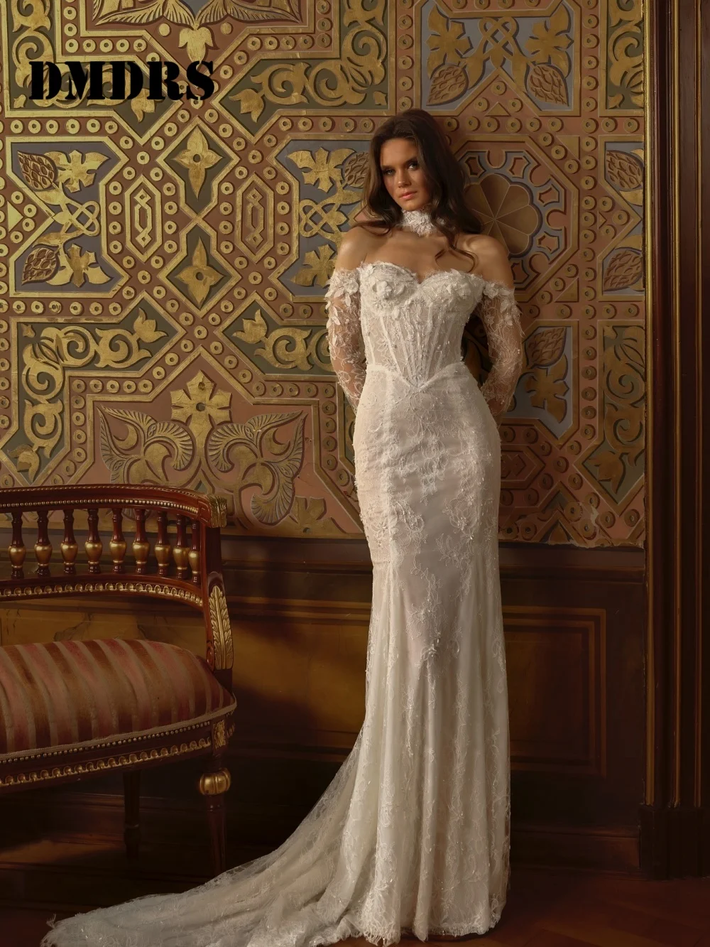 Charming Off-Shoulder Long-Sleeve Wedding Dresses Elegant Appliqued Bridal Gowns Graceful A-Line Floor-Length Wedding Gowns
Charming Off-Shoulder Long-Sleeve Wedding Dresses Elegant Appliqued Bridal Gowns Graceful A-Line Floor-Length Wedding Gowns