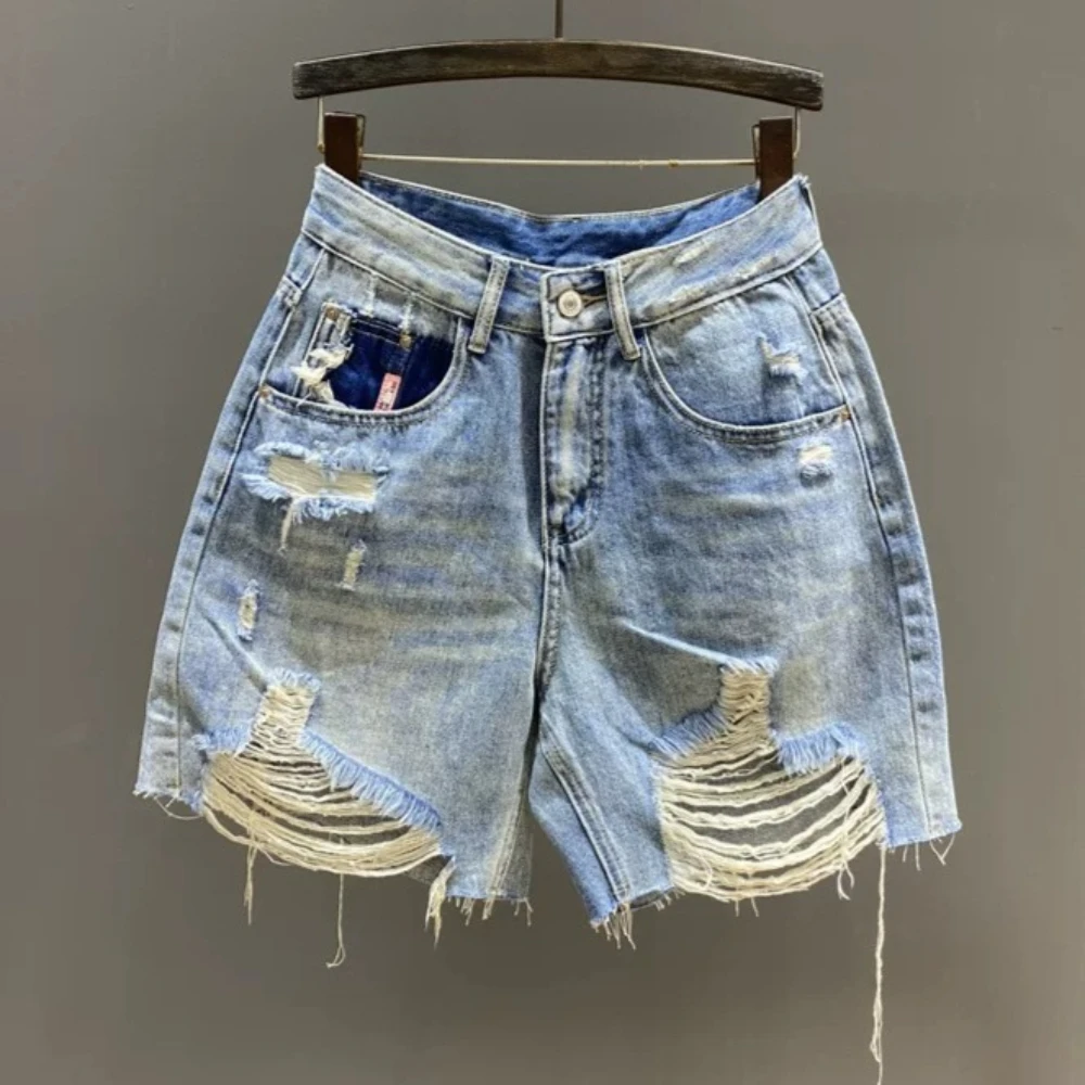 Light Blue Ripped Beggar High Waist Four-quarter Denim Shorts, Women's Summer European Loose Slimming Lookl Hot Pants
Light Blue Ripped Beggar High Waist Four-quarter Denim Shorts, Women's Summer European Loose Slimming Lookl Hot Pants