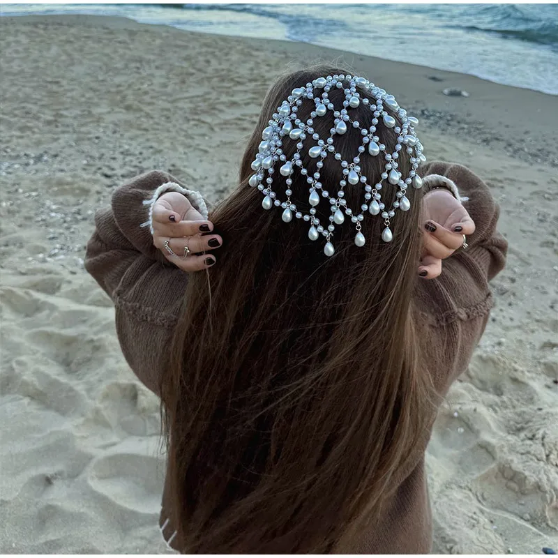 New Women's Pearl Hair Chain Headband Elegant Tassel Hair Accessory Suitable For Brides' Weddings Travel Photography Decoration
New Women's Pearl Hair Chain Headband Elegant Tassel Hair Accessory Suitable For Brides' Weddings Travel Photography Decoration