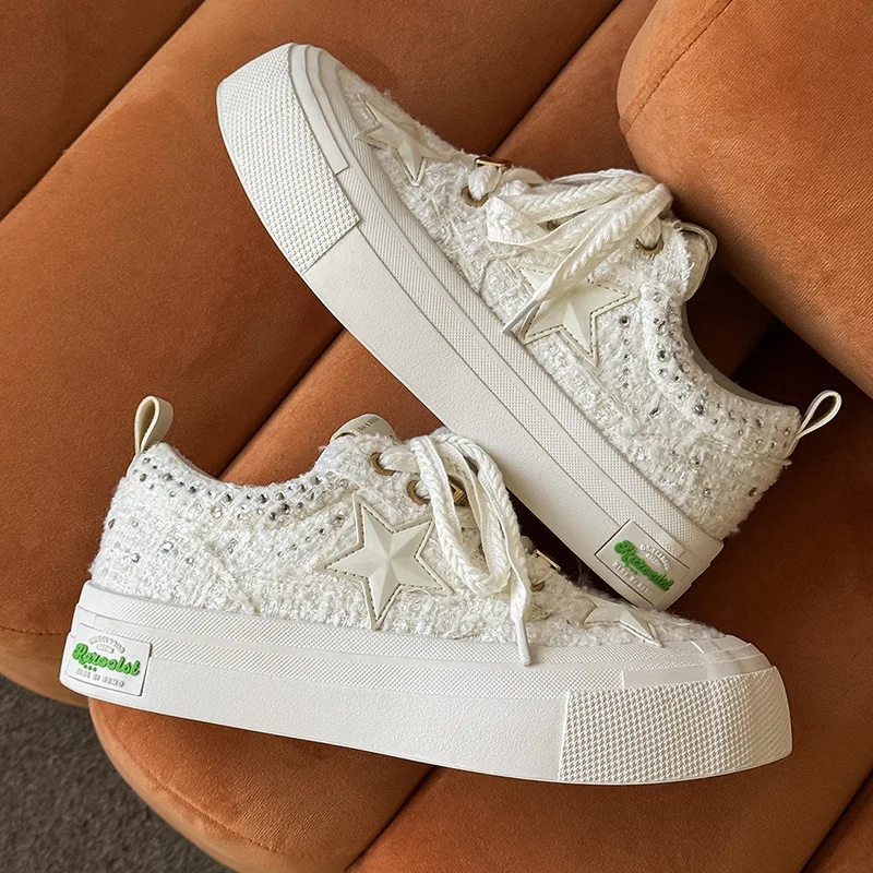 Women Shoes Men Sneakers Retro Y2K Canvas Star Punk Street Skateboard Shoes Unisex Designer Fashion Couple Sports Casual Shoes
Women Shoes Men Sneakers Retro Y2K Canvas Star Punk Street Skateboard Shoes Unisex Designer Fashion Couple Sports Casual Shoes