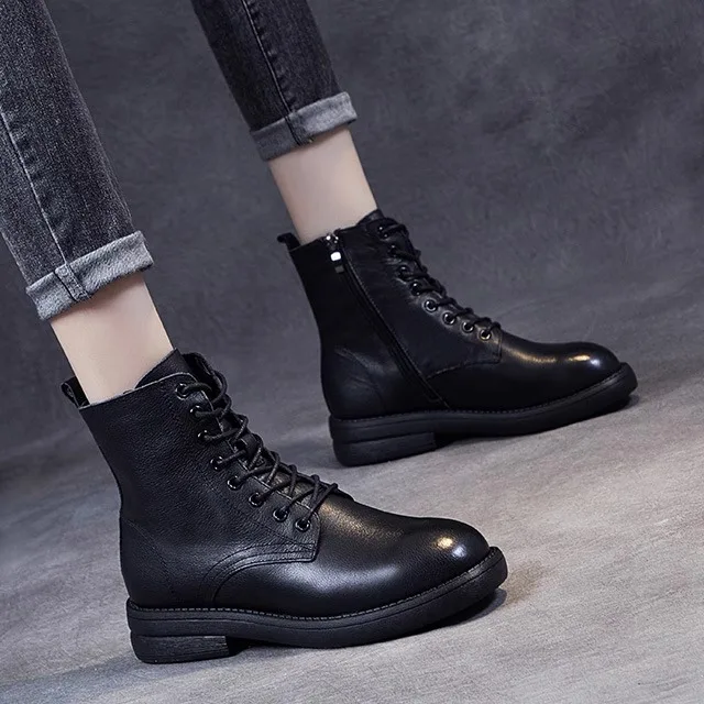 Genuine Leather Boots Women's Flat Bottom British Style Versatile Boots High Tube Leather Booties round Toe mid Heel
Genuine Leather Boots Women's Flat Bottom British Style Versatile Boots High Tube Leather Booties round Toe mid Heel