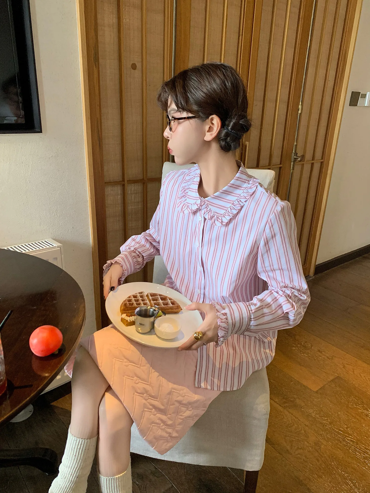 Le Rouge P Pink Striped irt Vintage School Sle Layered Wear Turn-down Collar Lace Trim Women's Cotton Busin irt
Le Rouge P Pink Striped irt Vintage School Sle Layered Wear Turn-down Collar Lace Trim Women's Cotton Busin irt