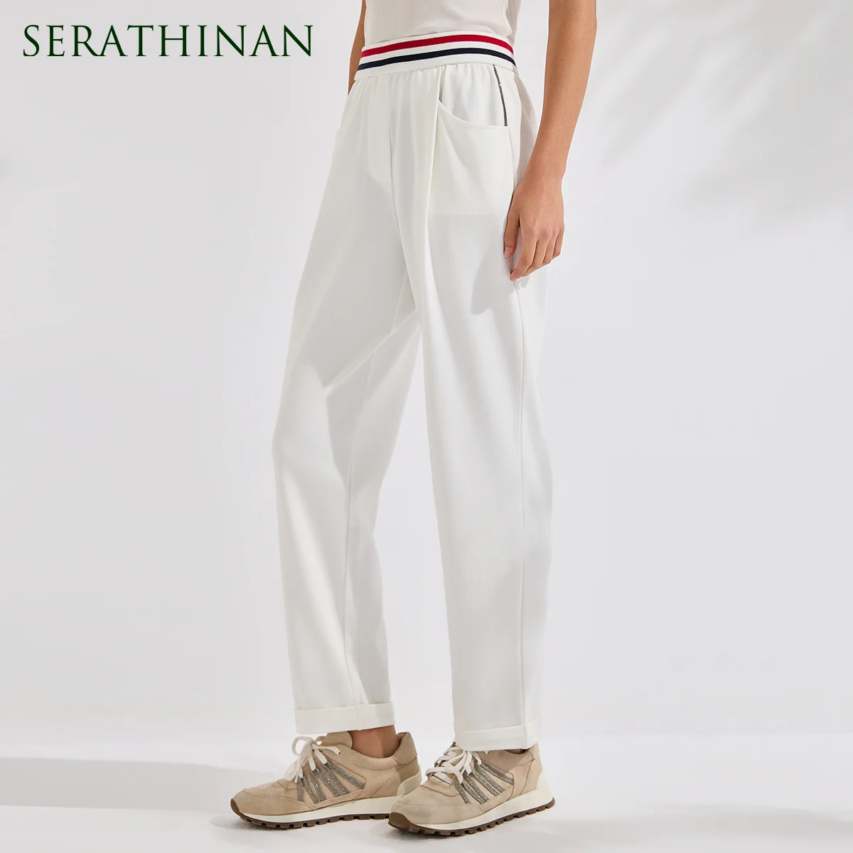 KL7613622 Роскошные минималистичные женские брюки из хлопкового стрейч-материала, мягкие, удобные, элегантные, повседневные.
KL7613622 Роскошные минималистичные женские брюки из хлопкового стрейч-материала, мягкие, удобные, элегантные, повседневные.