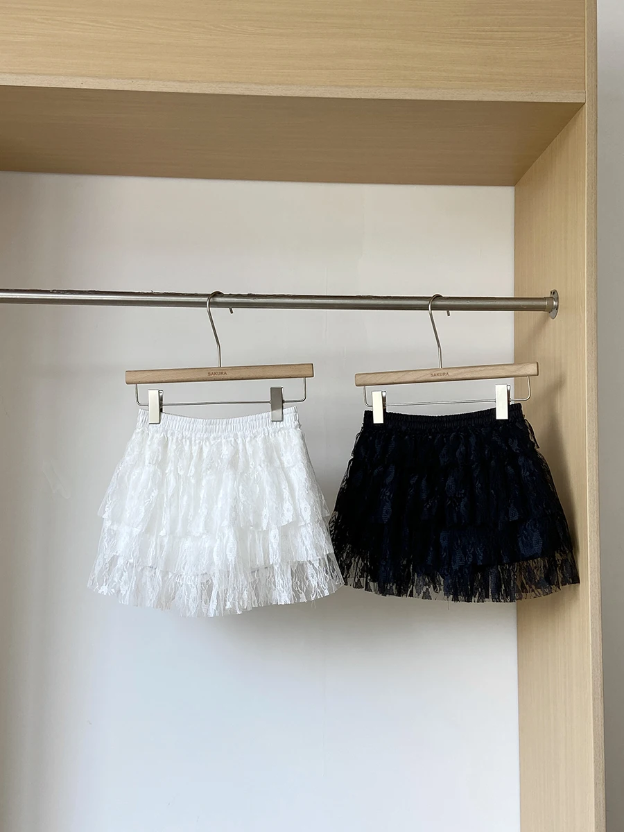 Ballet Sle Lace Hollow out Embroidery f Skirt Women's Spring 2025 New High Waist A-Line Pleated Multi-Layer Cake Skirt
Ballet Sle Lace Hollow out Embroidery f Skirt Women's Spring 2025 New High Waist A-Line Pleated Multi-Layer Cake Skirt