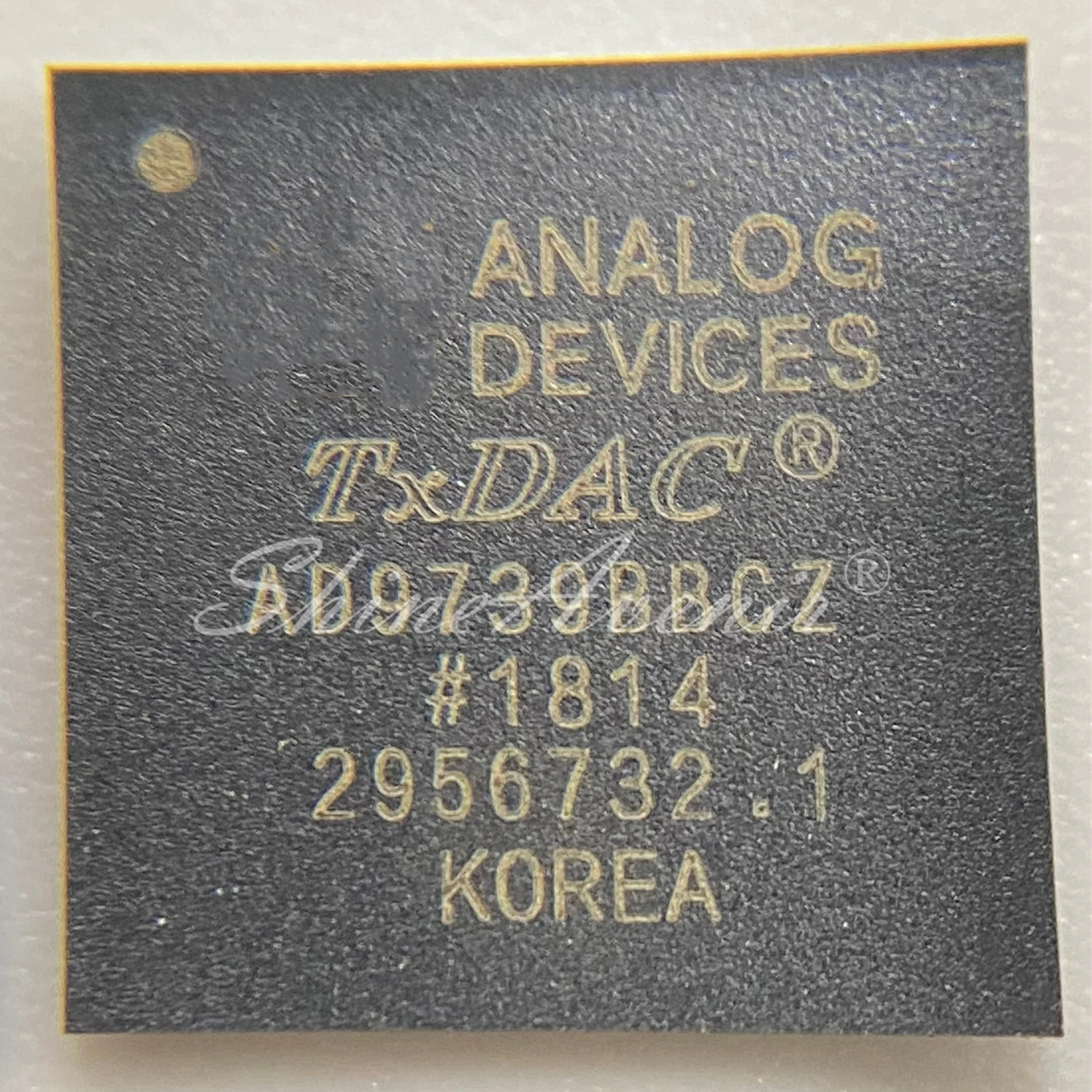 1 шт. AD9739BBCZ BGA, новый оригинал
1 шт. AD9739BBCZ BGA, новый оригинал