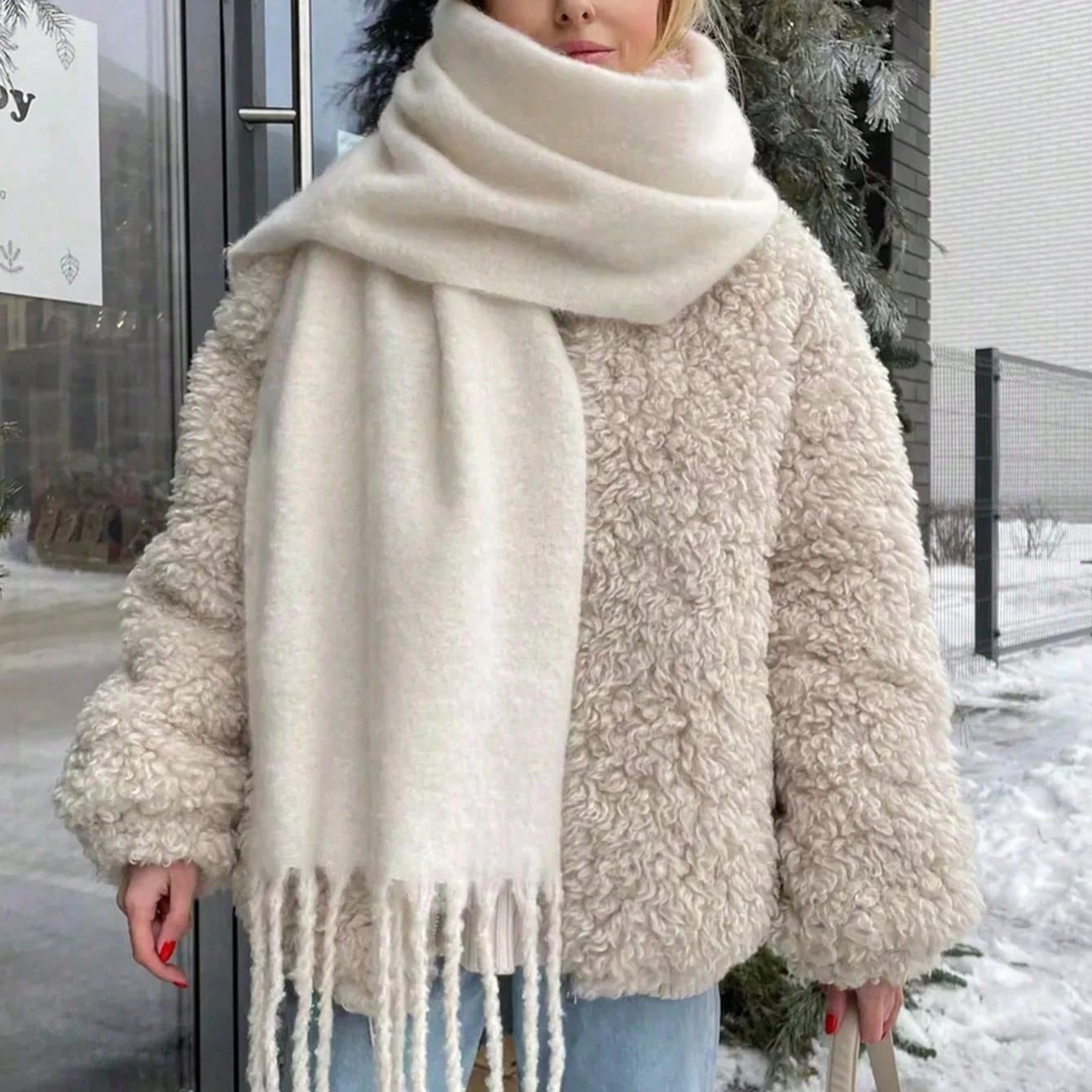 1 шт. женский осенне-зимний плюшевый шарф с кисточками, теплая удобная ветрозащитная большая шаль для повседневной носки на открытом воздухе, женские зимние шарфы
1 шт. женский осенне-зимний плюшевый шарф с кисточками, теплая удобная ветрозащитная большая шаль для повседневной носки на открытом воздухе, женские зимние шарфы