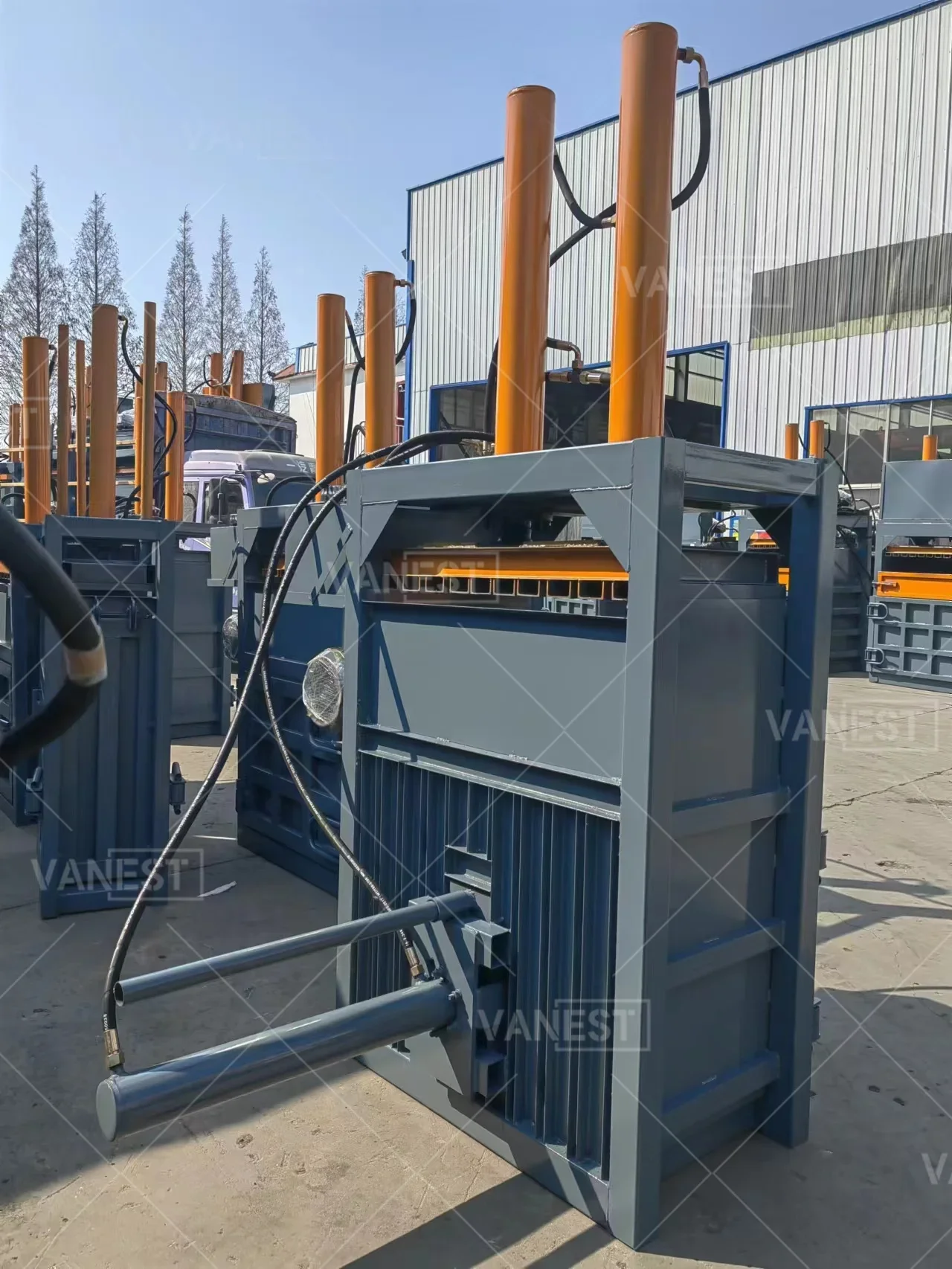 Автоматический пресс для брикетирования пластиковых и бумажных бутылок VANEST 2026 года | Машина для сжатия и переработки отходов
Автоматический пресс для брикетирования пластиковых и бумажных бутылок VANEST 2026 года | Машина для сжатия и переработки отходов