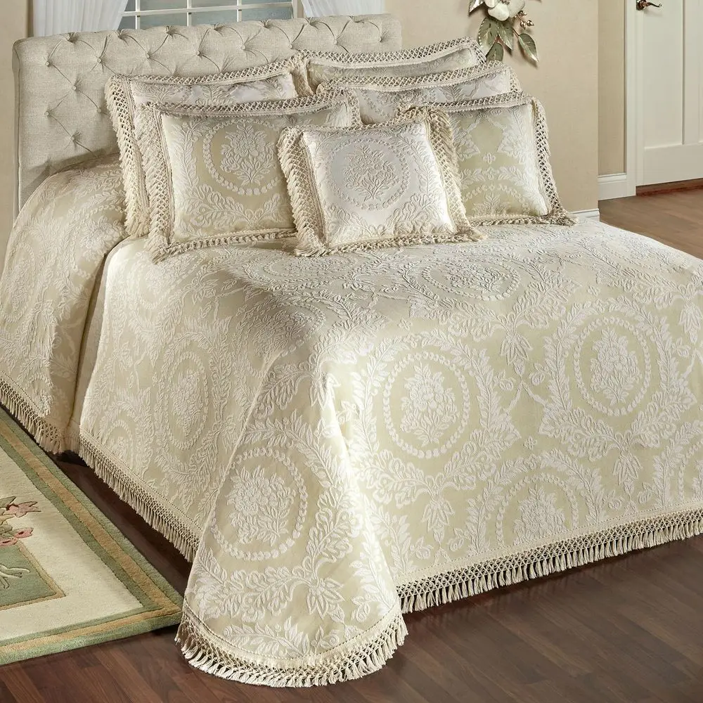 Vintage Style Bedding Neutral Sage and Ecru Textured Matelasse Rose Medallions and Leaves 6 Piece Lightweight Bed Set Oversized
Vintage Style Bedding Neutral Sage and Ecru Textured Matelasse Rose Medallions and Leaves 6 Piece Lightweight Bed Set Oversized