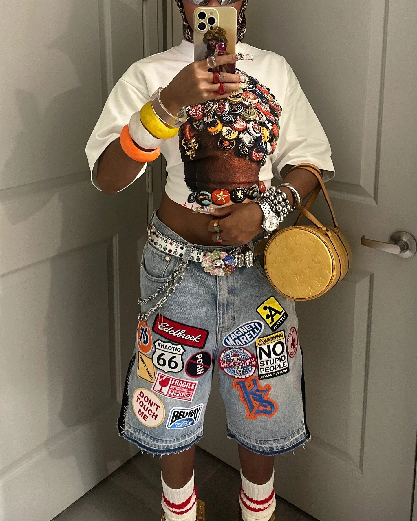 Y2k 2000s Patchwork Denim Shorts Jeans Cartoon Embroidery Baggy Shorts Low Waist Over Streetwear The Knee Pants Casual Shorts
Y2k 2000s Patchwork Denim Shorts Jeans Cartoon Embroidery Baggy Shorts Low Waist Over Streetwear The Knee Pants Casual Shorts