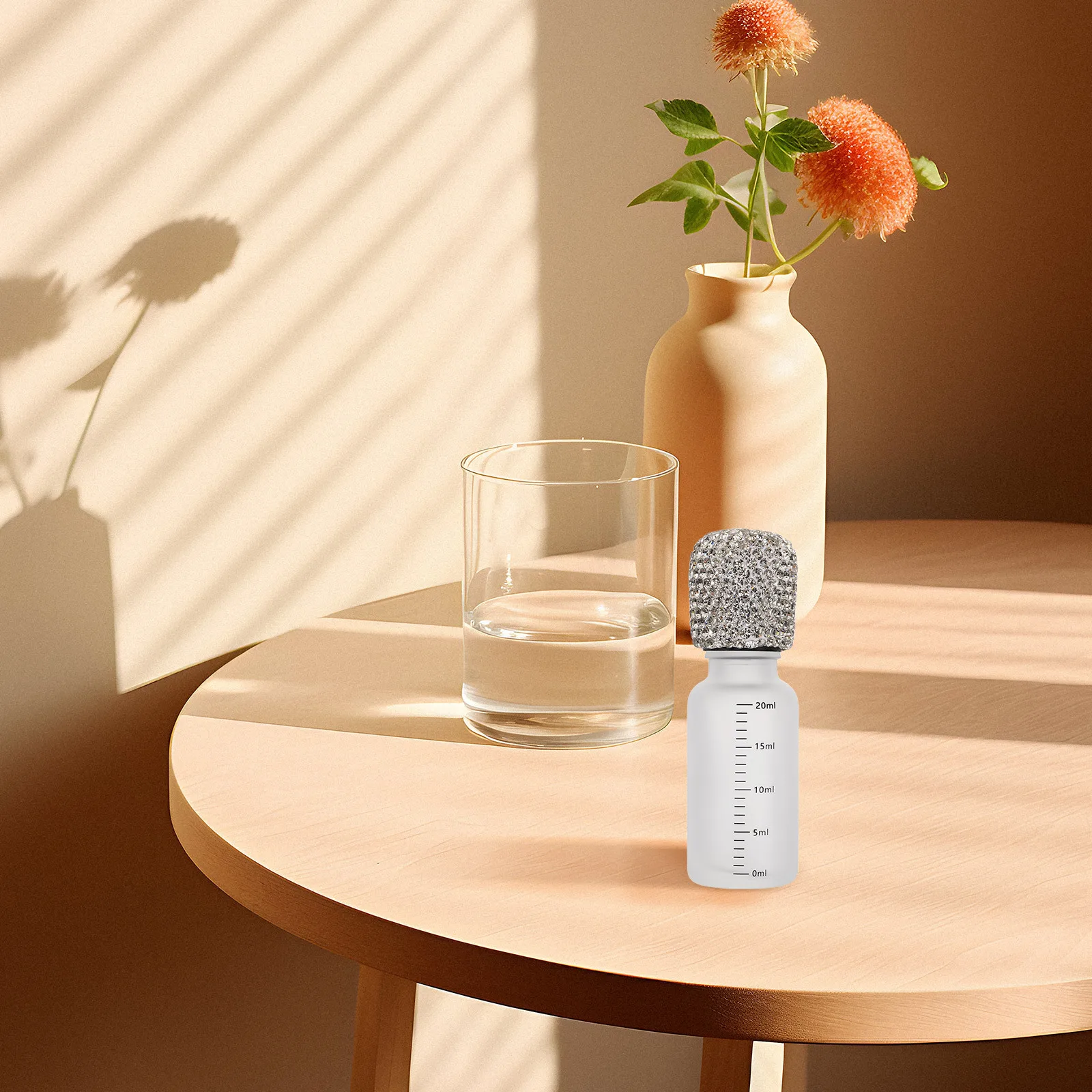 20Ml Compact Refillable Rhinestone Glass Roll-on Bottle Clear Graduated Vial for Travel Business Office Hydration Skincare Needs
20Ml Compact Refillable Rhinestone Glass Roll-on Bottle Clear Graduated Vial for Travel Business Office Hydration Skincare Needs