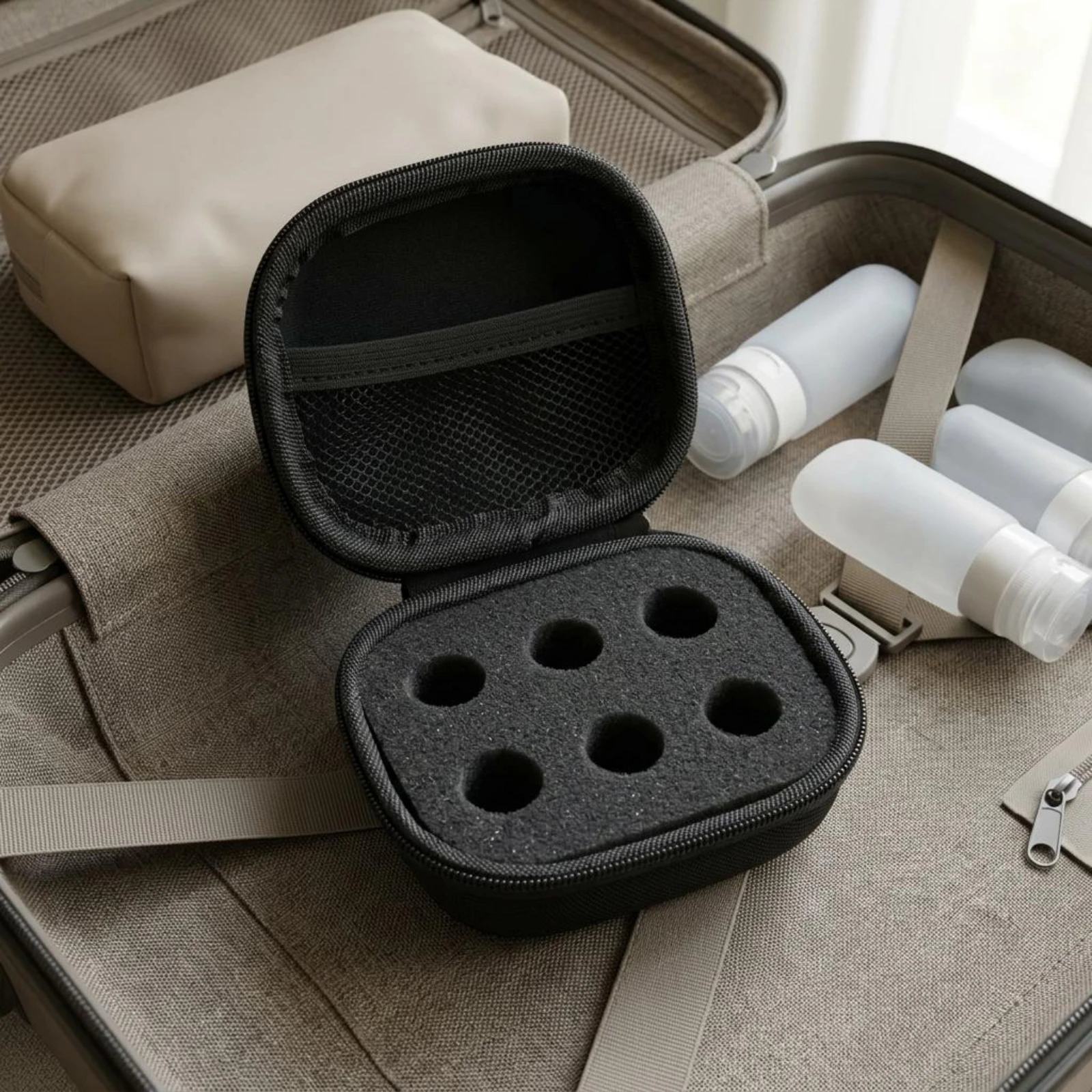 3 Ml Vial Case Mesh Pocket 3ml Vial Case Medical Storage Clamshell EVA
3 Ml Vial Case Mesh Pocket 3ml Vial Case Medical Storage Clamshell EVA