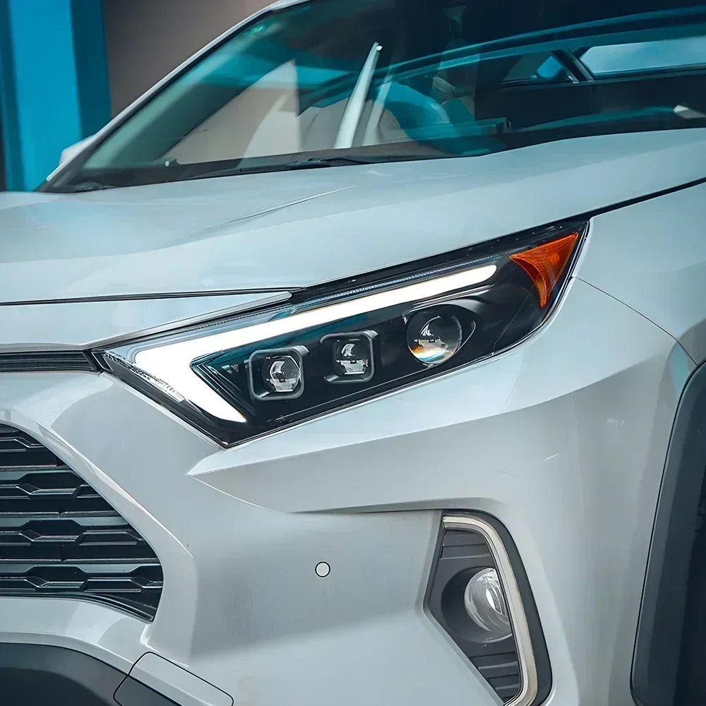 Автомобильные фары в сборе для Toyota RAV4 2020-2024, автоматические передние лампы, обновленные светодиодные три линзы проектора, аксессуары Plug and Play
Автомобильные фары в сборе для Toyota RAV4 2020-2024, автоматические передние лампы, обновленные светодиодные три линзы проектора, аксессуары Plug and Play