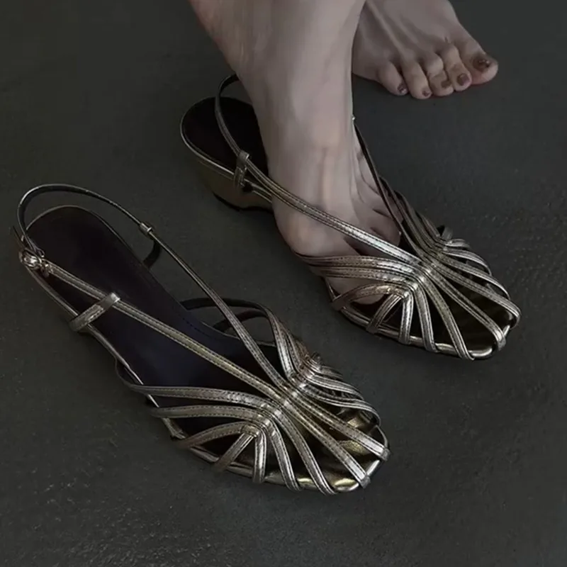 Women's Sandals Fashion Woven Hollow-out Sandals Summer Women Roman Sandals Baotou Low-heeled Closed-toe Sandal Sandalias Mujer
Women's Sandals Fashion Woven Hollow-out Sandals Summer Women Roman Sandals Baotou Low-heeled Closed-toe Sandal Sandalias Mujer