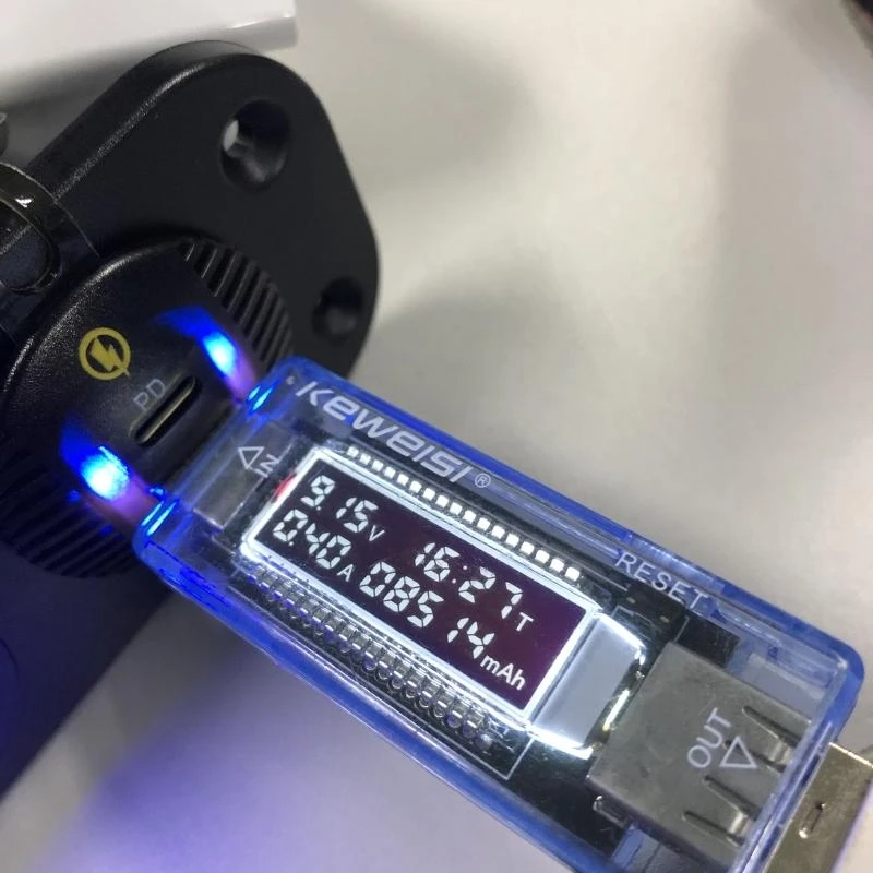 Многофункциональное автомобильное зарядное устройство Power Socket Socket LED напряжение дисплей идеально подходит для Travel и
Многофункциональное автомобильное зарядное устройство Power Socket Socket LED напряжение дисплей идеально подходит для Travel и