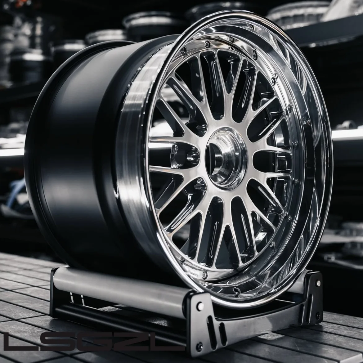 Hot-selling Custom 3-piece Polished Deep Dish Forged Car Alloy Wheel Rims for BMW AUDI 5x120 5x114.3 5x112 15 18 19 Inch Wheel
Hot-selling Custom 3-piece Polished Deep Dish Forged Car Alloy Wheel Rims for BMW AUDI 5x120 5x114.3 5x112 15 18 19 Inch Wheel