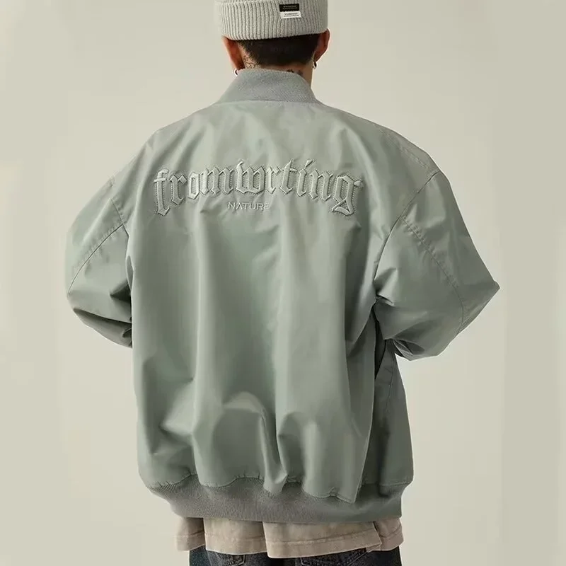 Spring Men's Letter Embroidery Zipper Bomber Jacket Casual Solid Cargo Design Baseball Uniform 2025 New Tactical College Coat
Spring Men's Letter Embroidery Zipper Bomber Jacket Casual Solid Cargo Design Baseball Uniform 2025 New Tactical College Coat