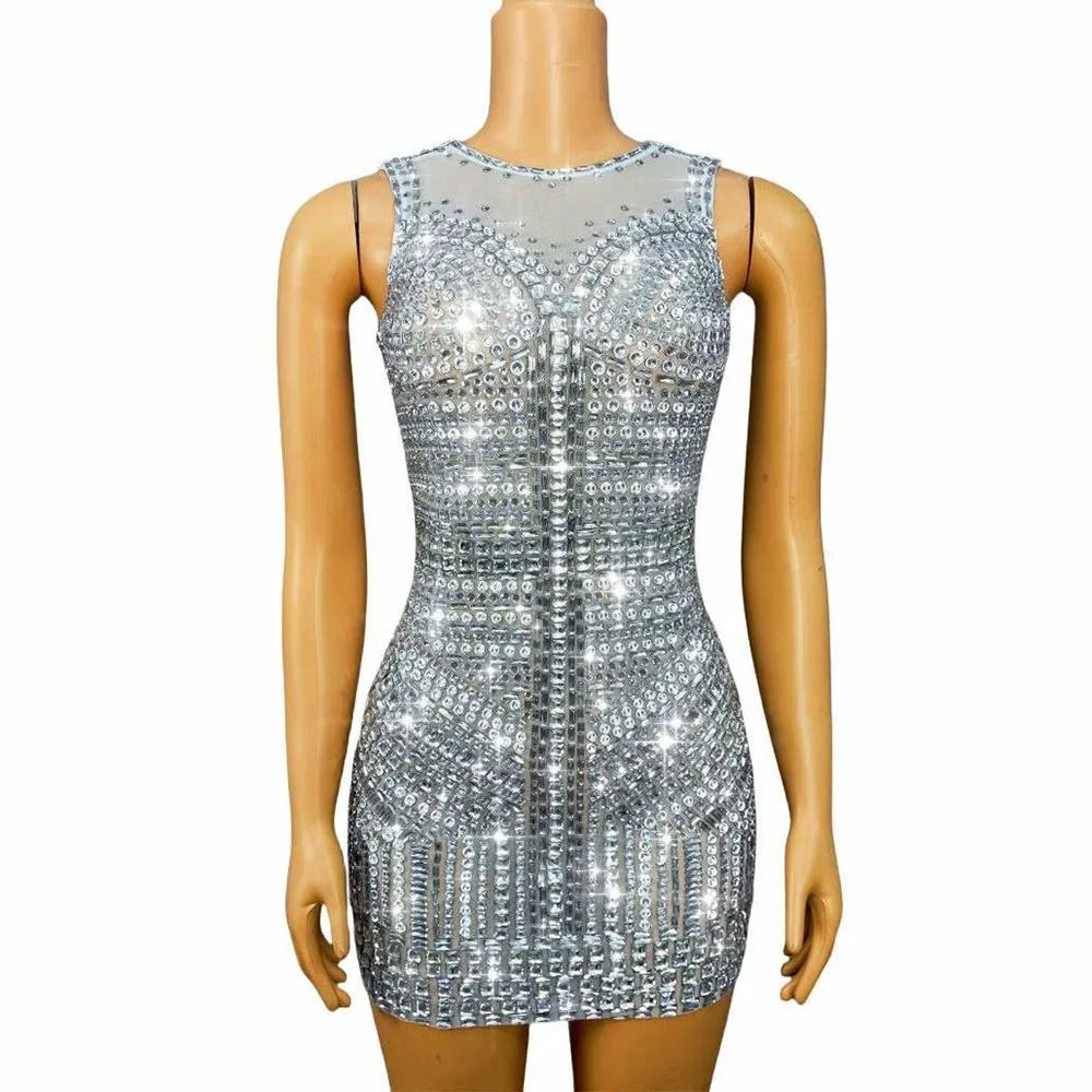 Sexy Exquisite Heavy Twinkling Full Rhinestones Trim fit Dress Women Evening Birthday Party Elegant Gowns Photo Shoot Stage Wear
Sexy Exquisite Heavy Twinkling Full Rhinestones Trim fit Dress Women Evening Birthday Party Elegant Gowns Photo Shoot Stage Wear