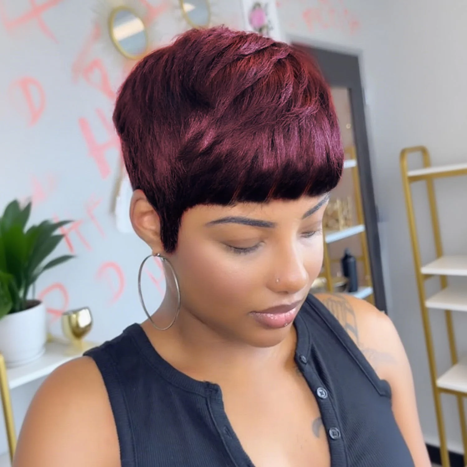 Парики с стрижкой пикси для женщин, короткие парики из натуральных волос, полностью машинное производство, прямые многослойные парики с челкой
Парики с стрижкой пикси для женщин, короткие парики из натуральных волос, полностью машинное производство, прямые многослойные парики с челкой