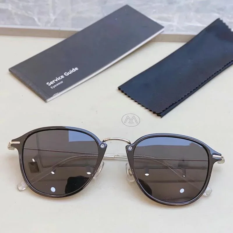 Fashion Sunglasses Vintage Men's German Brand Mont Women's UV Protection Glasses Eyewear Oculos De Grau With Original Box
Fashion Sunglasses Vintage Men's German Brand Mont Women's UV Protection Glasses Eyewear Oculos De Grau With Original Box