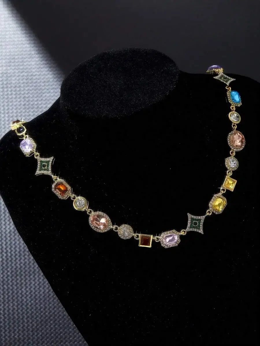 Fashion Colored Zirconia Iced Out Link Chain Necklace For Women Hip Hop Style
Fashion Colored Zirconia Iced Out Link Chain Necklace For Women Hip Hop Style