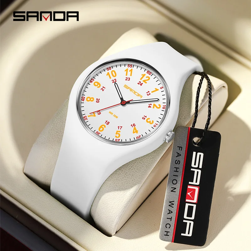 Sanda Watch Women's Minimalist temperament Student luminous waterproof silicone quartz watch
Sanda Watch Women's Minimalist temperament Student luminous waterproof silicone quartz watch