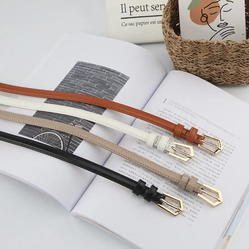 Simple Women's PU Leather Belt Versatile Fashion Pin Buckle Thin Belt Trendy Waistband
Simple Women's PU Leather Belt Versatile Fashion Pin Buckle Thin Belt Trendy Waistband