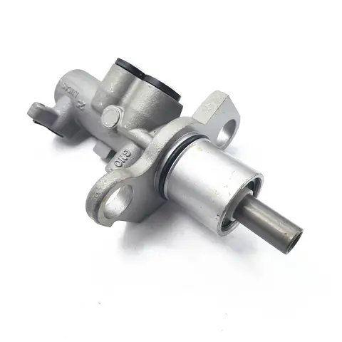 Per VW Passat B5 Audi A4 B6 S4 A6 C5 S8 A8 Skoda Sedile Pompa Freno Cilindro Maestro 4D0611021A 1999-2005 4D0 611 021 A