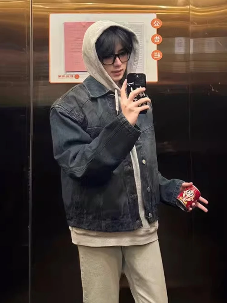 Винтажная джинсовая куртка Waed для мужчин: высококачественная, в американском ретро-стиле, свободного кроя, для весны и осени, молодежная повседневная одежда
Винтажная джинсовая куртка Waed для мужчин: высококачественная, в американском ретро-стиле, свободного кроя, для весны и осени, молодежная повседневная одежда