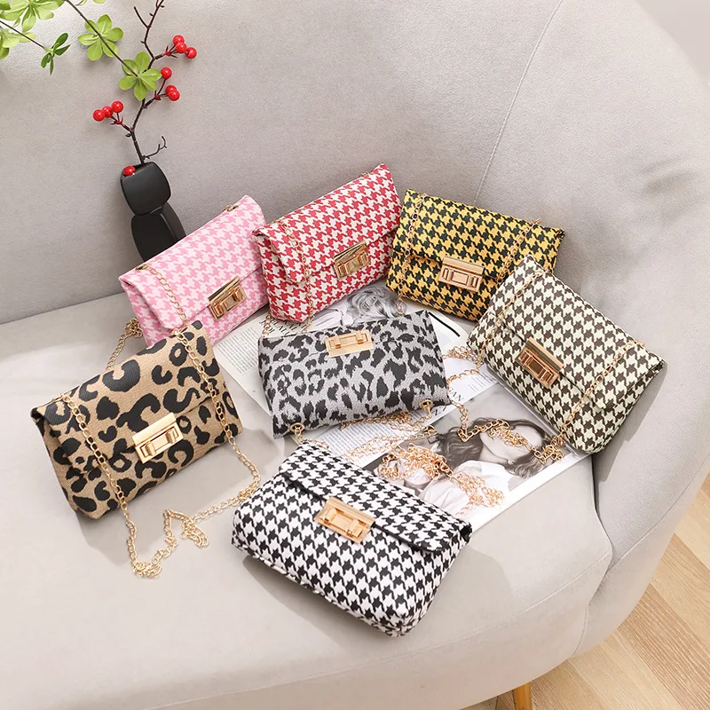 Crossbody Shoulder Bags for Women Small Tote Square Satchel Handbags Purse PU Leather Ladies Fashion Crossbody Bag
Crossbody Shoulder Bags for Women Small Tote Square Satchel Handbags Purse PU Leather Ladies Fashion Crossbody Bag