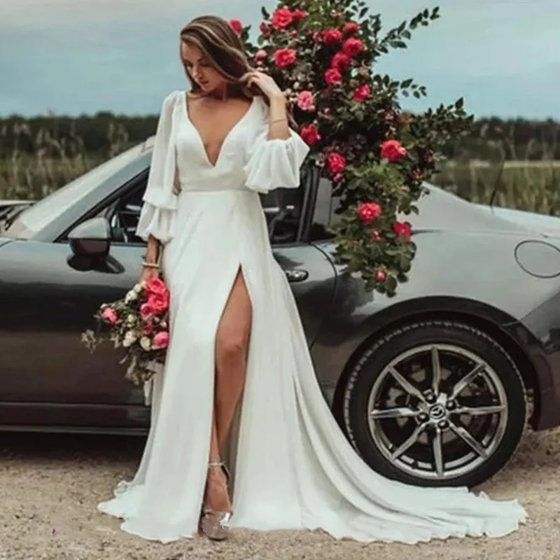 Bohemian V-Neck Wedding Dresses 2023 A-Line High Slit Open Back Bridal Gown Robe De Mariée Simple chiffon Vestido De Noiva 2023
Bohemian V-Neck Wedding Dresses 2023 A-Line High Slit Open Back Bridal Gown Robe De Mariée Simple chiffon Vestido De Noiva 2023